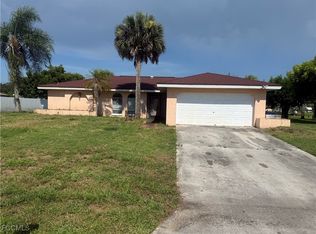 412 Glendale Ave, Lehigh Acres, FL 33936
