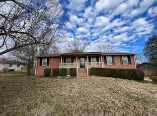 165 Berrywood Dr, Hendersonville, TN 37075