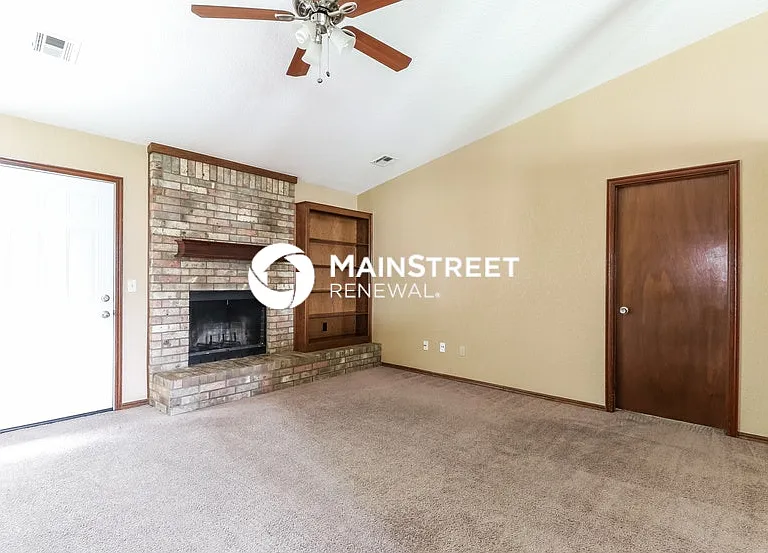 1716 Jackson Dr — Photo 4