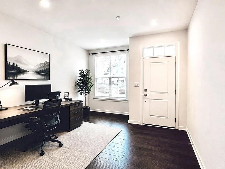 229 Wynstone Ct — Photo 4