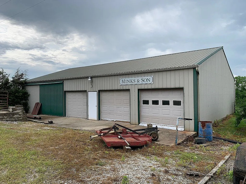 4416 Horton Rd photo 1