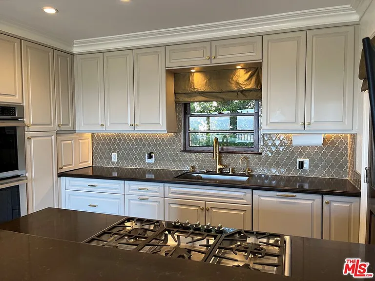 6910 Los Tilos Rd — Photo 20
