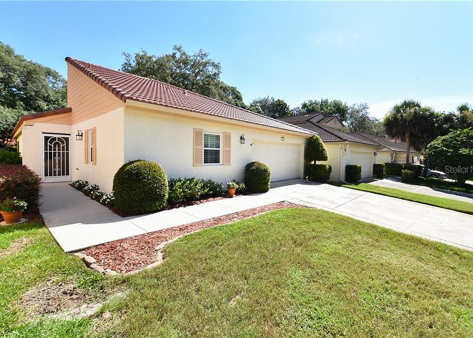 1st image of 1009 W Pebble Beach Cir