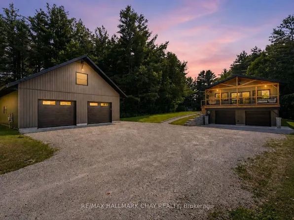 780 Marshall Rd, Tiny, ON L0K 2E1