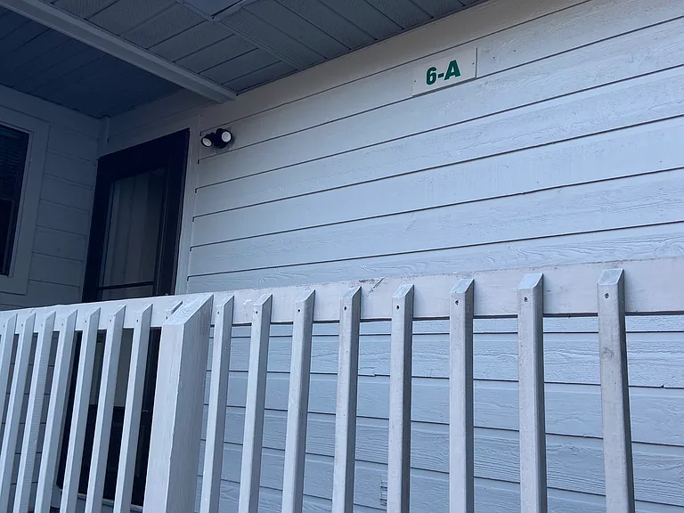 790 E Gilchrist Ct — Photo 5