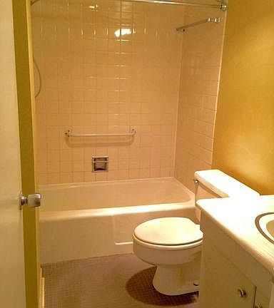 5th image of 4515 Willard Ave APT 1011S