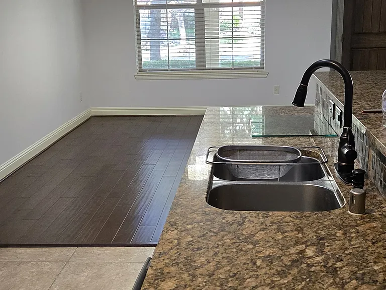 10531 Steinbeck Ln — Photo 26