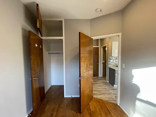 Rented by Brooklyn Rentals NYC | media 23