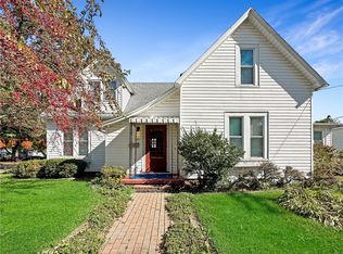 721 Edgar Ave, Mattoon, IL 61938