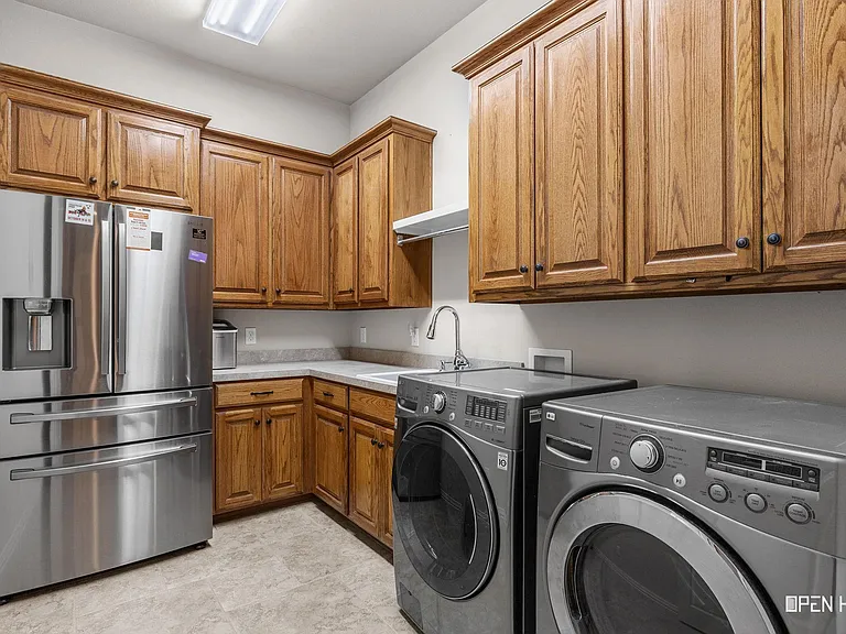 3407 Oxford Ln — Photo 38