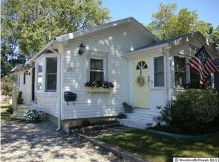 610 Central Ave, Spring Lake, NJ 07762