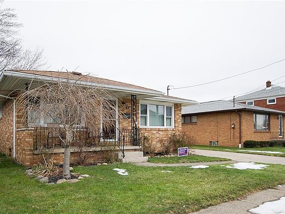 2nd image of 16 Barlow Ave