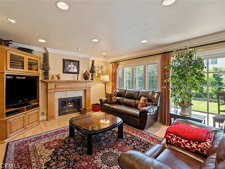 13710 Bannon Dr — Photo 15