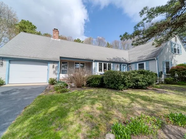 7 Jilma Dr, South Dennis, MA 02660