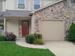 402 Hazelwood Ln, Marlton, NJ 08053
