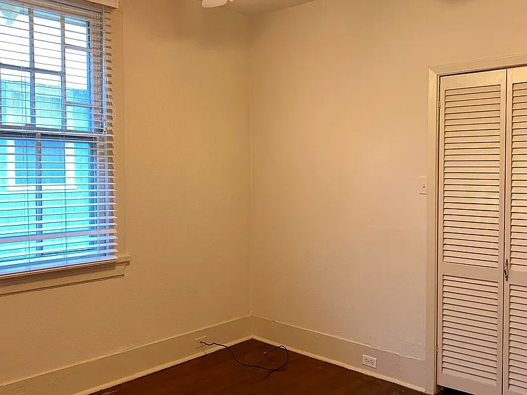 1822 Robert St #C — Photo 9