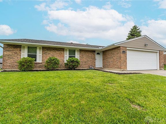 3rd image of 7615 Rainview Ct