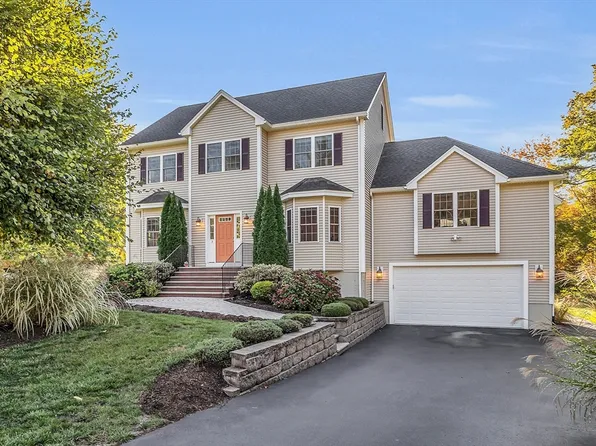 3 Wilton Dr, Wilmington, MA 01887