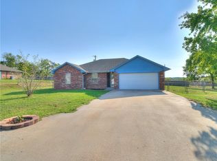 332 S Miller Ave, Wanette, OK 74878