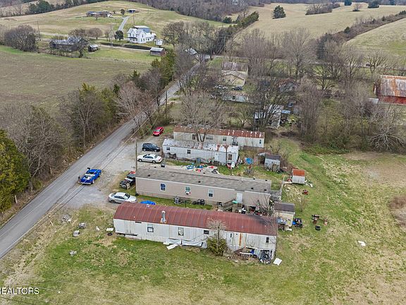 3rd image of 149 Fairgarden Rd