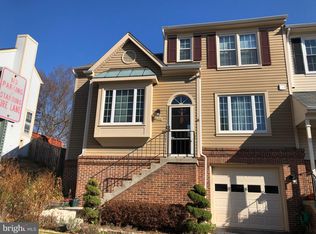 8208 Southwater Ct, Springfield, VA 22153