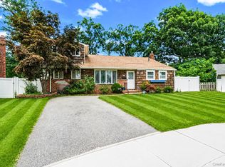 2275 Hynes Place, Bellmore, NY 11710