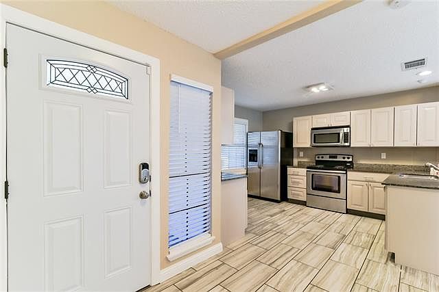 1st image of 4153 Caldwell Ave