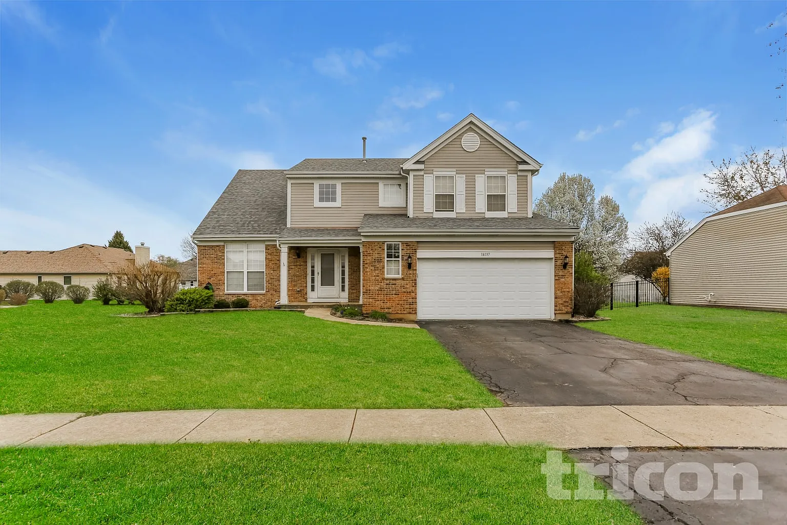 16137 S Lexington Dr photo 1