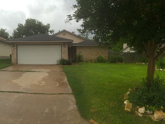 3rd image of 1115 Pitcairn Dr