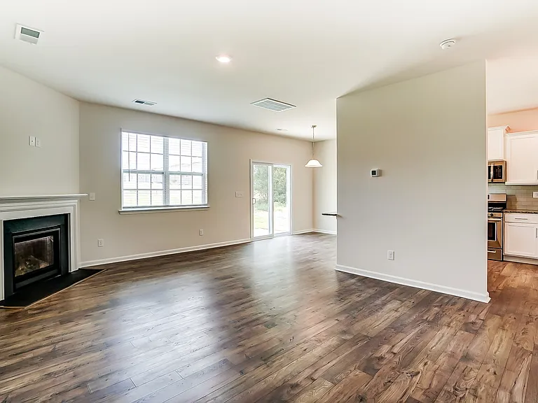 7018 Pennyroyal Way — Photo 10