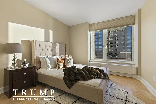 Rented by Trump International Realty | media 29