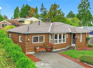 10025 35th Ave SW, Seattle, WA 98146