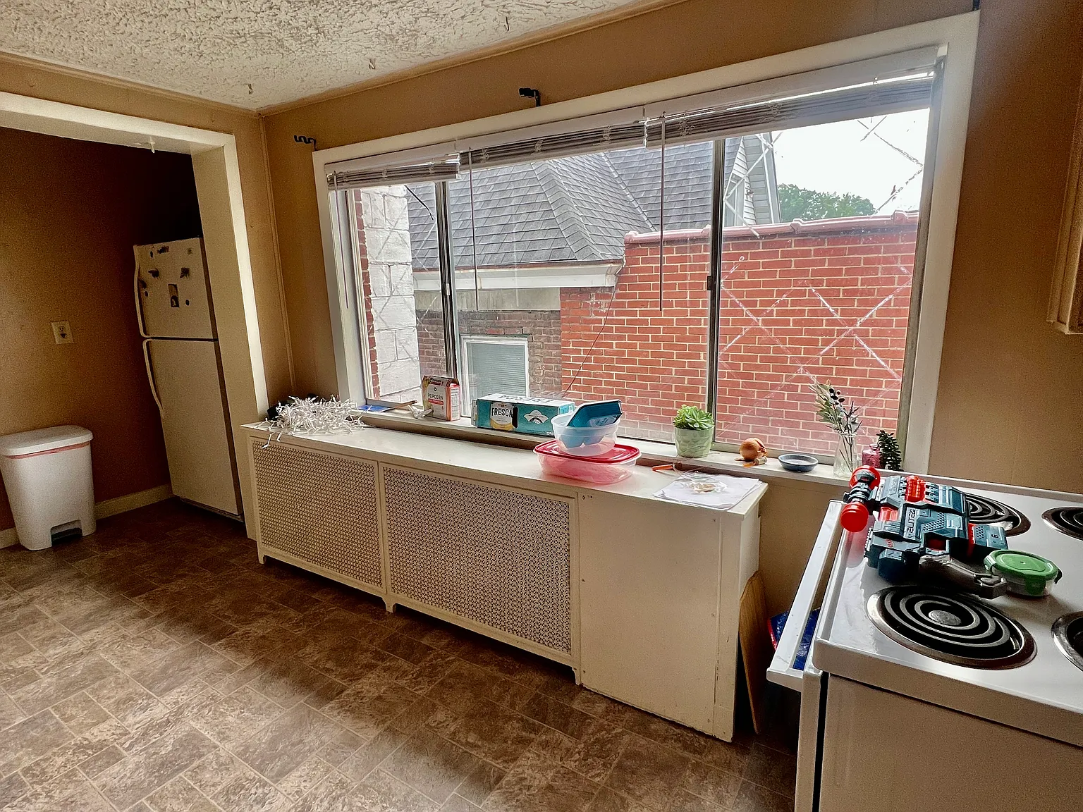 68 High Street - A — Photo 3