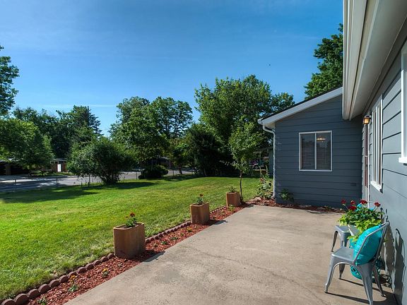 2nd image of 2301 S Lowell Blvd