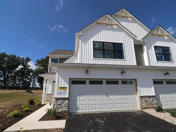 6382 Hamilton Woods Blvd N, Westerville, OH 43081