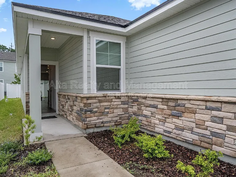 14757 Cashew Ave — Photo 6