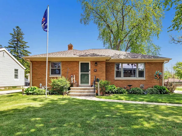 1157 S Fisk St, Green Bay, WI 54304