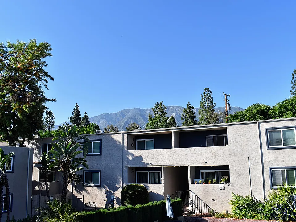 Americana La Crescenta