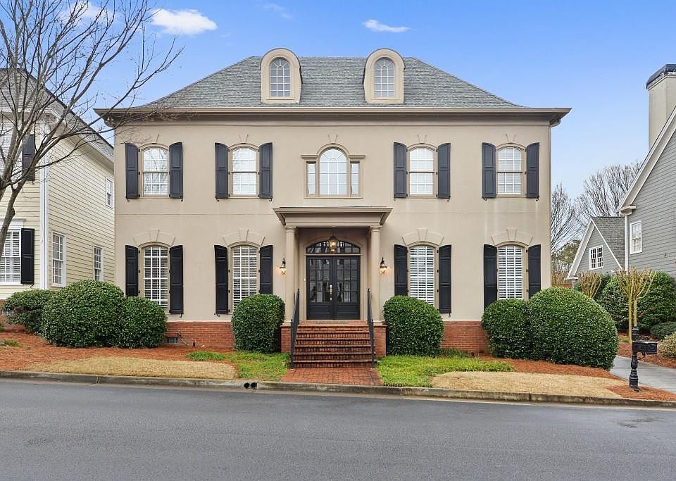 1st image of 3424 Paces Ferry Cir SE