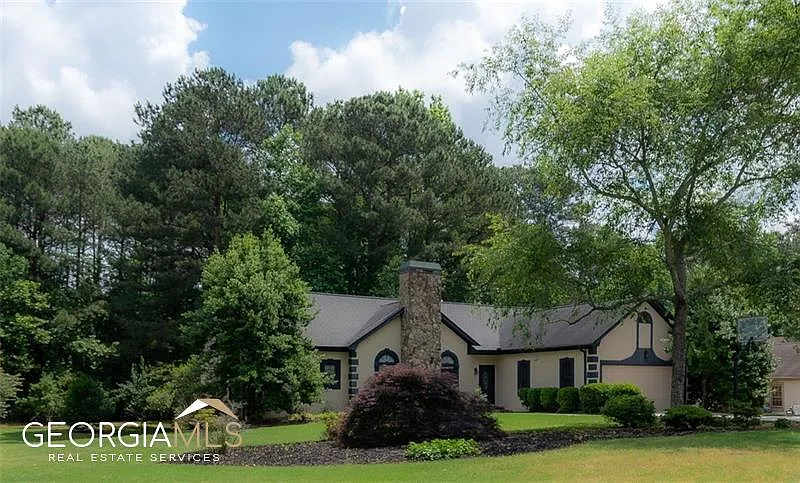 2332 Junes Ct photo 1