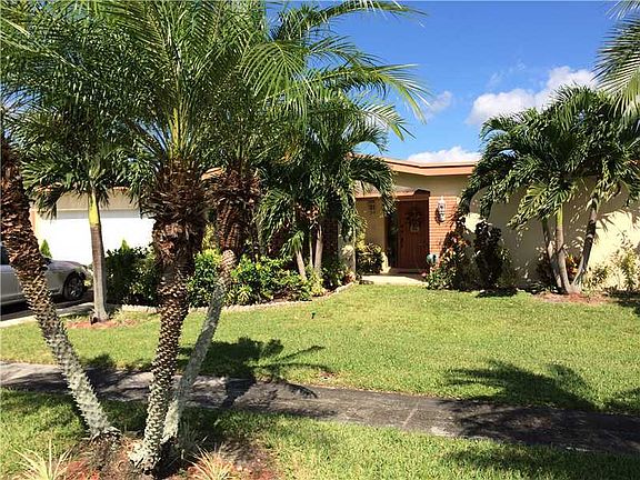 2nd image of 9411 NW 20th Pl