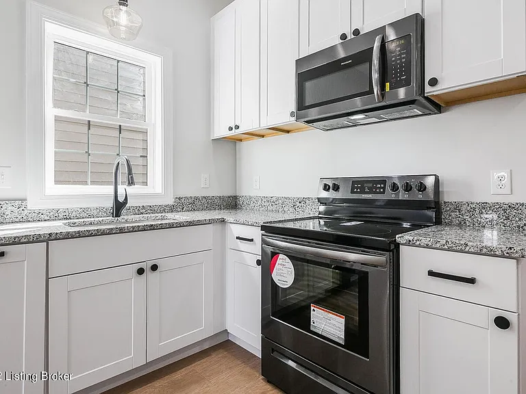 1518 Christy Ave — Photo 12