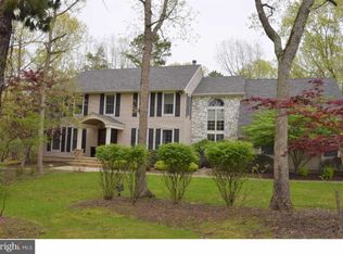 20 Foxhill Dr, Southampton, NJ 08088