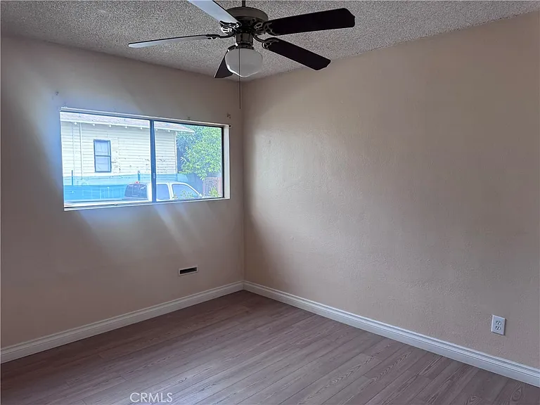 9832 Beach St — Photo 13
