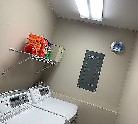 Downstairs Laundry Room