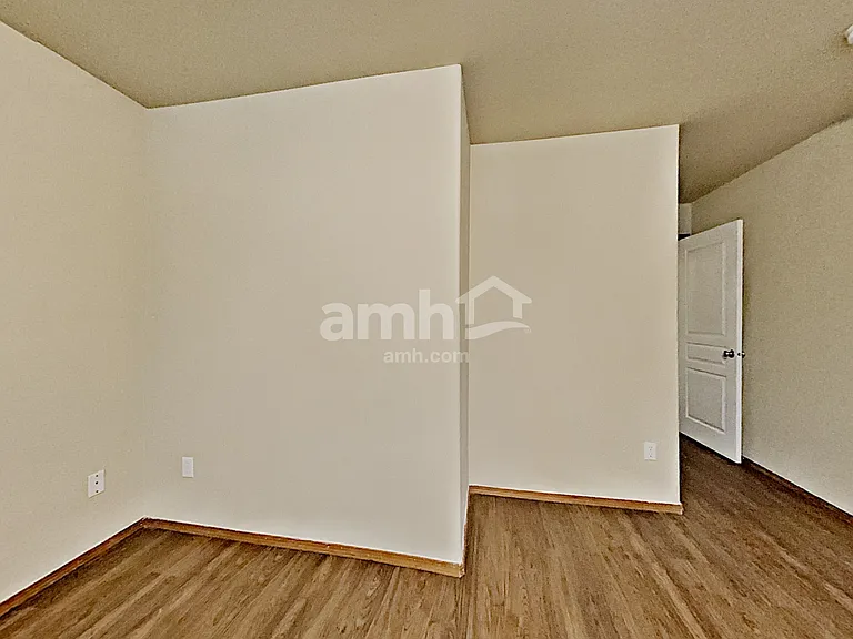 9202 175th Street Ct E — Photo 9