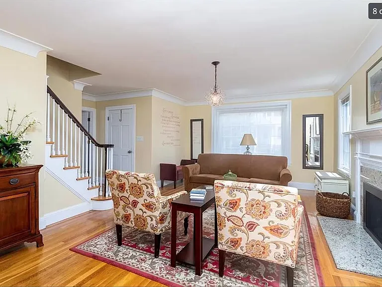 358 Jastram St — Photo 5