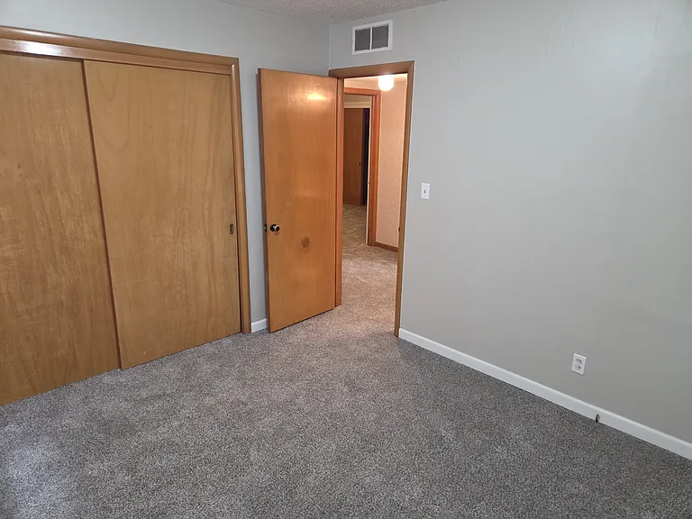 7814 W Quail Ln — Photo 38