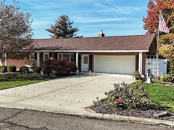 3rd image of 126 Brandy Dr
