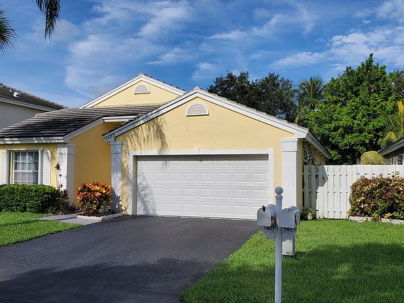 3rd image of 5403 NW 55th Terrace